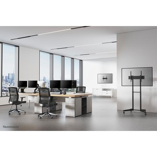 FL50-540BL1 mobile floor support for up to 70 inch screens