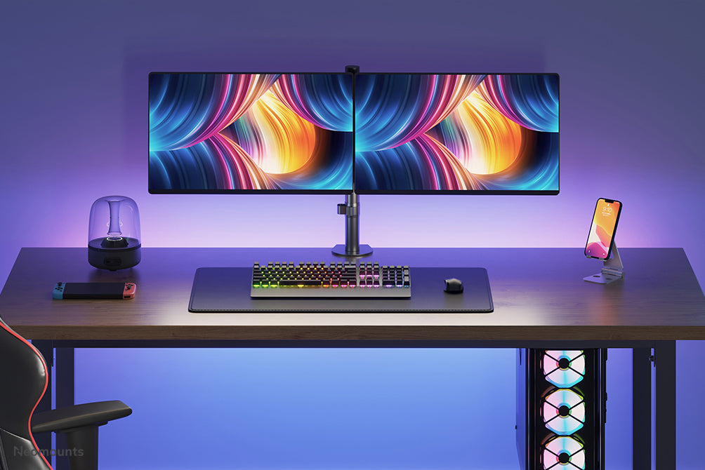 FPMA-D550DBLACK is a desk support for 2 flat screens up to 32 inches - Black
