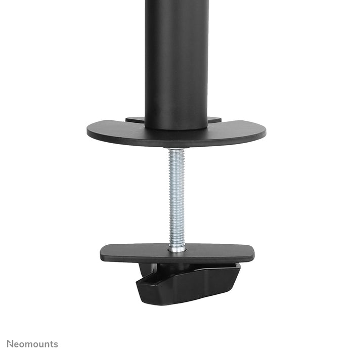 FPMA-D550NOTEBOOK is a desk support for a notebook and flat screen up to 32 inches.