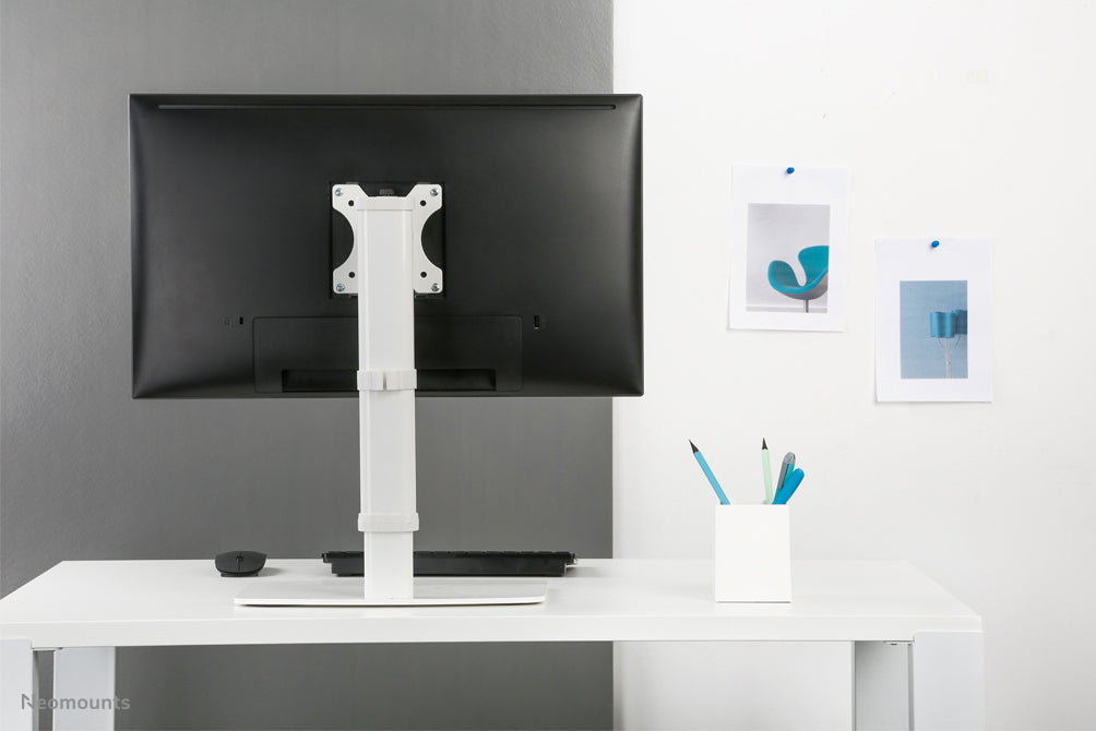 FPMA-D890WHITE is a desk support for flat screens up to 30 inches (76 cm).