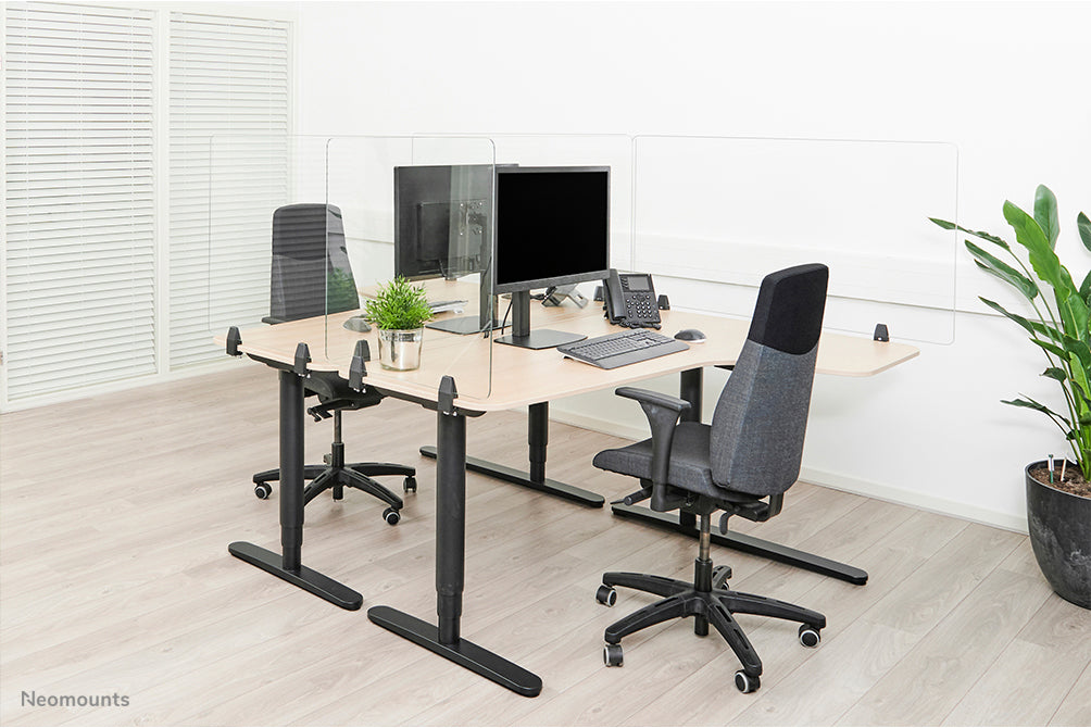 NS-GLSPROTECT140 is a durable 138 cm glass screen that provides distance protection in the workplace - Tempered, transparent glass, 100% recyclable