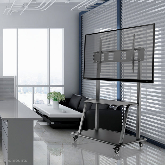 NS-M4000BLACK is a mobile furniture for flat screens up to 105 inches (267 cm).