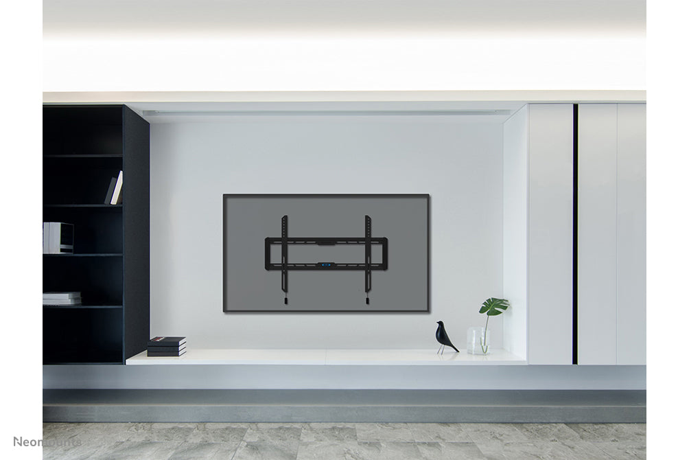 WL30-550BL16 flat wall mount for 40-75 inch screens - Black