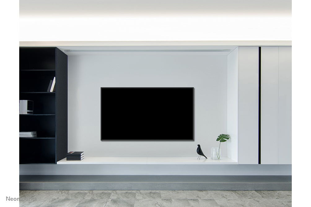 WL30-550BL16 flat wall mount for 40-75 inch screens - Black
