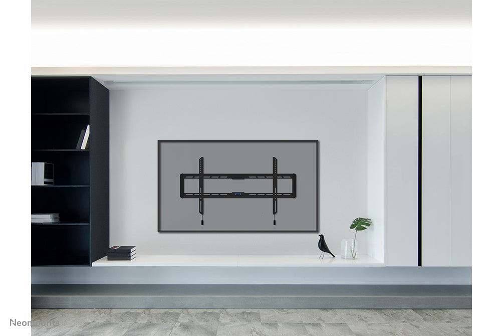 WL30-550BL18 flat wall mount for 43-86 inch screens - Black